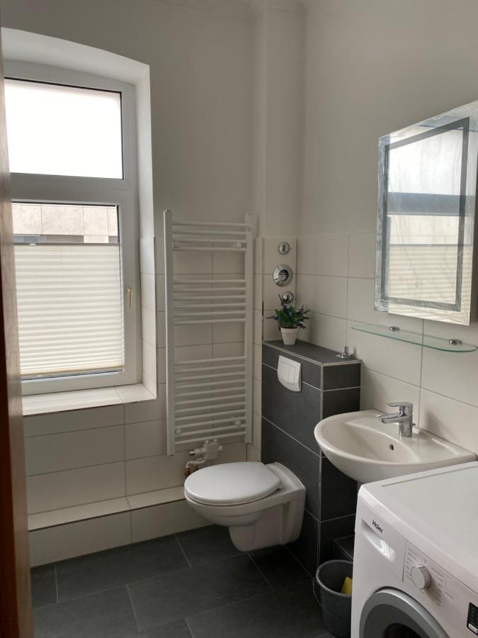 Ferienwohnung Am Schlossparkcenter Шверин Екстериор снимка